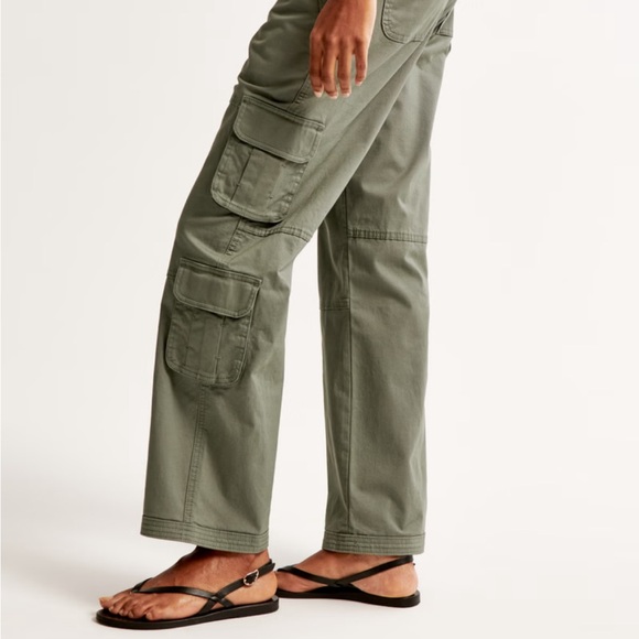Abercrombie Maternity Relaxed Cargo Pant size 25 S Olive Green - Picture 2 of 5